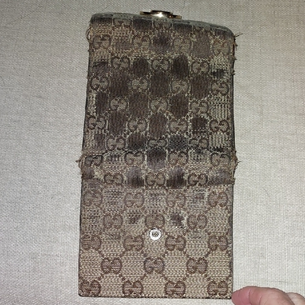 Gucci Monogram Wallet - Picture 7 of 7